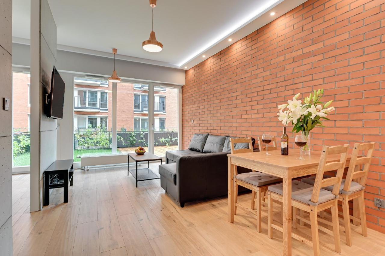 Central Apartment - Free Private Parking Гданьск Экстерьер фото